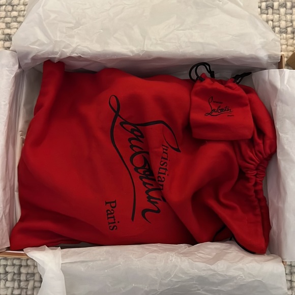 Christian Louboutin Youpi 120 Patent Leather Pumps - Picture 9 of 10